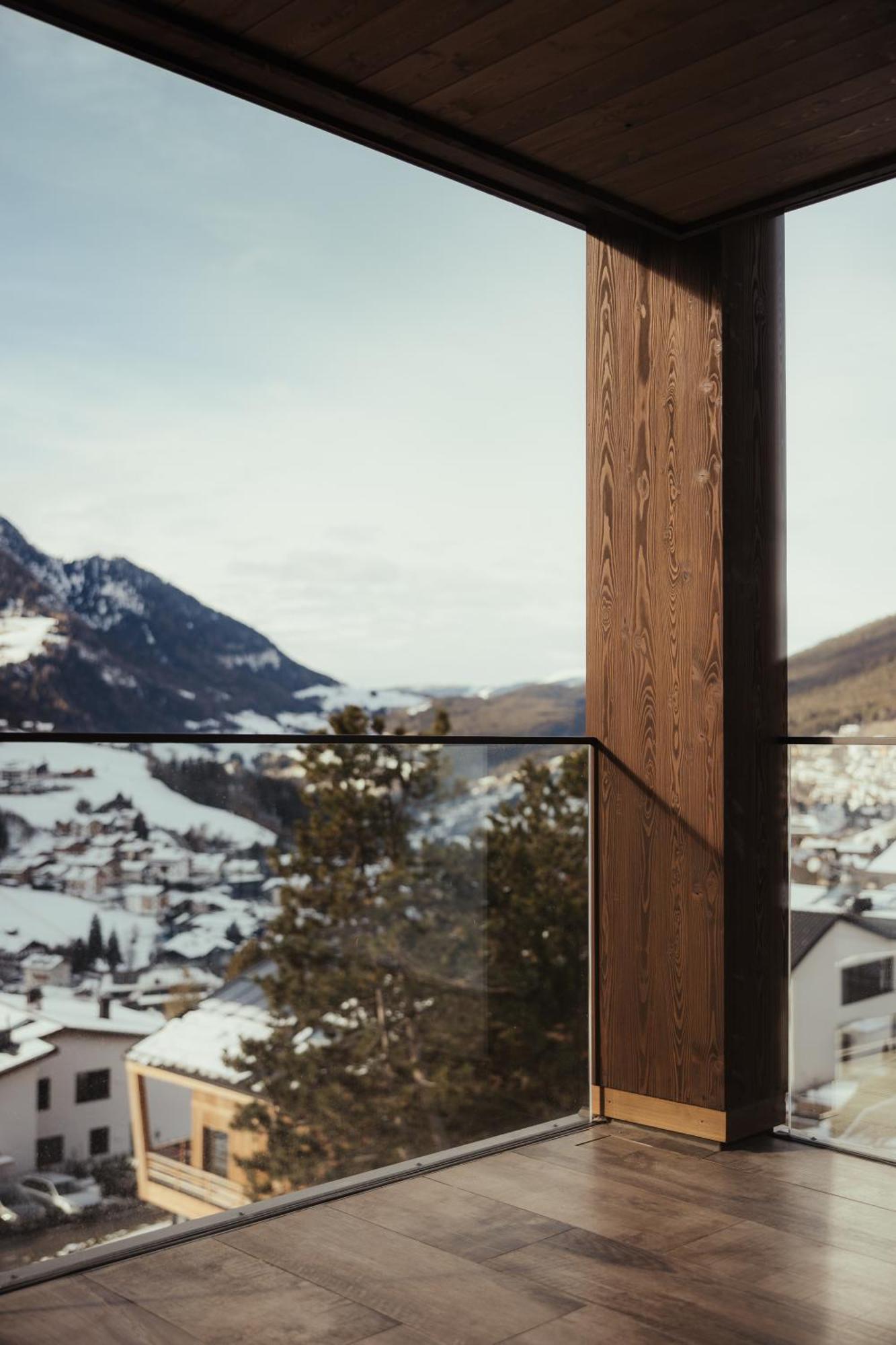 Luxury Chalet P Ortisei Exterior foto