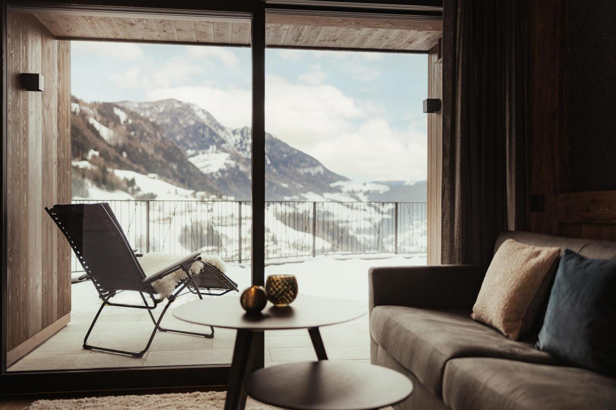 Luxury Chalet P Ortisei Exterior foto